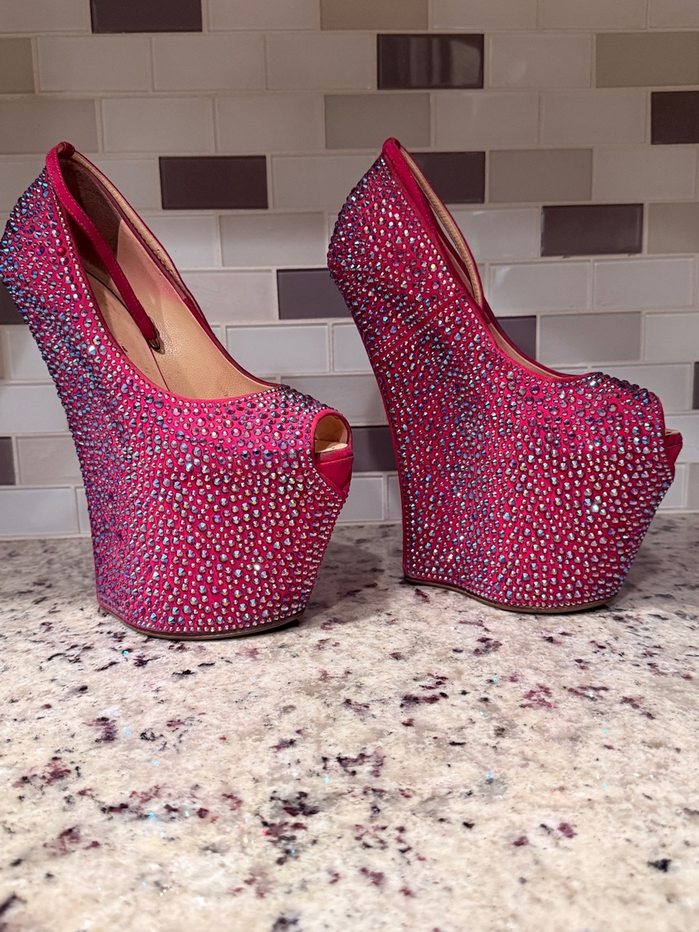 Giuseppe Zanotti Hot Pink Crystal Platform Wedge Peep-Toe Heels - Picture 3 of 6